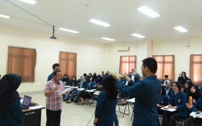 Kaprodi Lantik Ketua dan Pengurus EDSA 2019